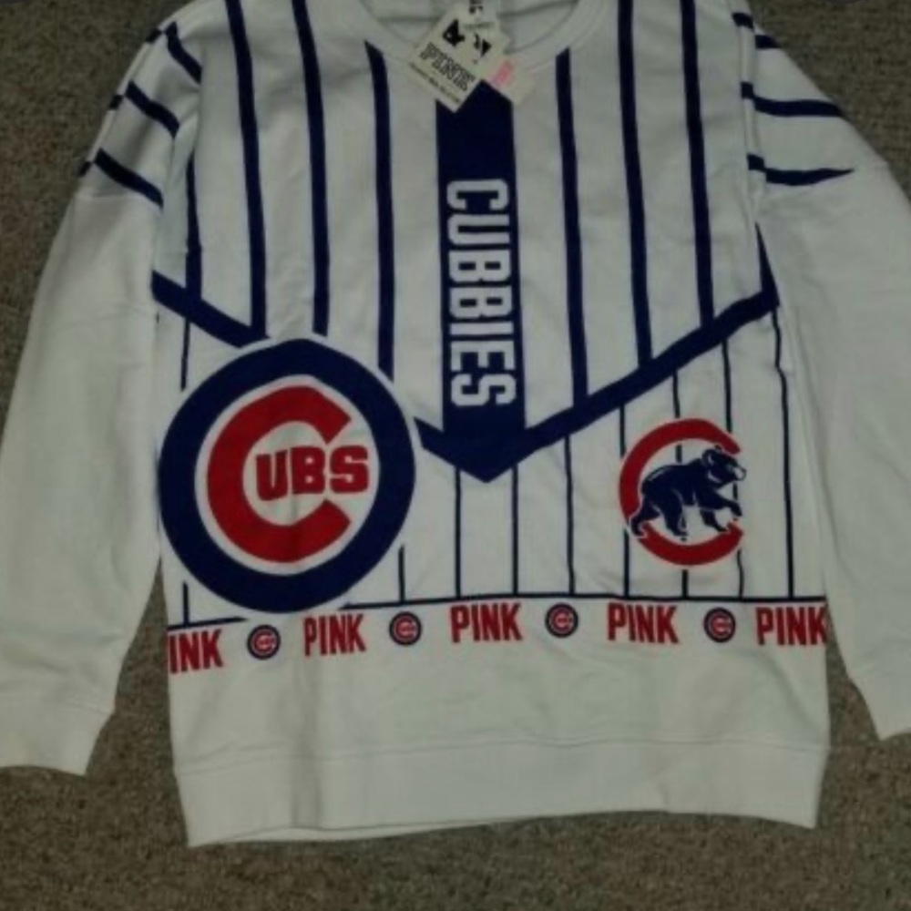 Victoria’s Secret Chicago cubs crew neck